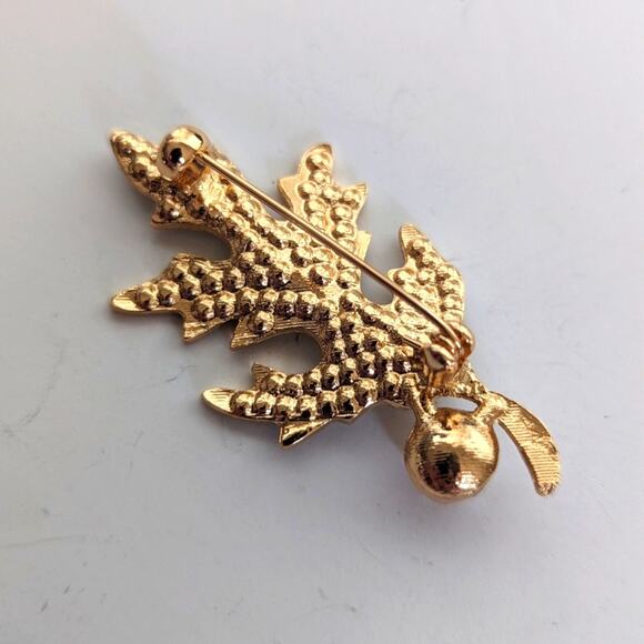 Nicole Purest Essence Gold Tone Pave Rhinestone Stunning Oak Leaf Brooch NWT - Picture 2 of 4